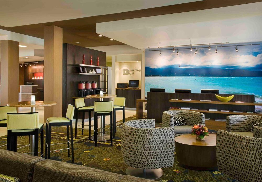 Courtyard By Marriott Maui Kahului Airport Hotel Exterior foto
