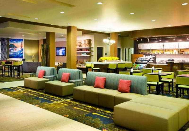 Courtyard By Marriott Maui Kahului Airport Hotel Exterior foto